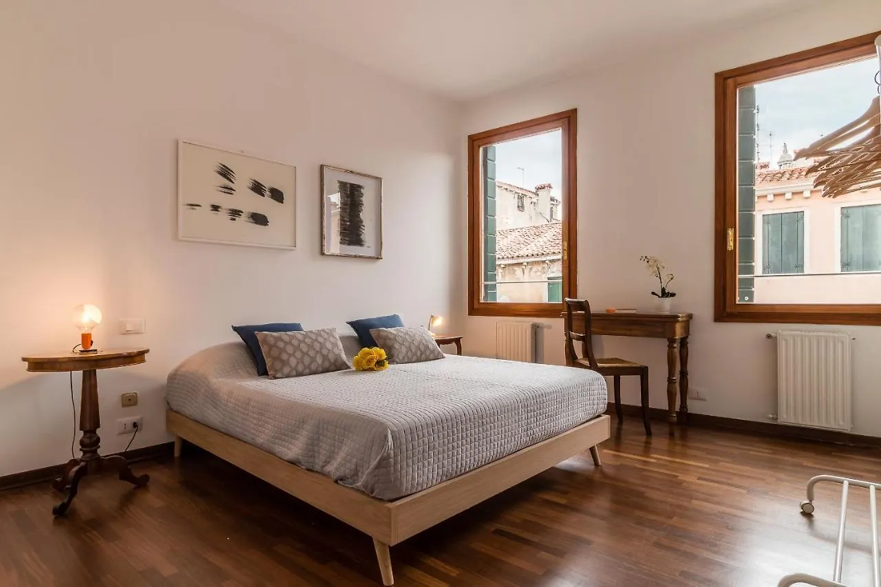 Appartement Spirito Santo Canal View By Lionhost Venise